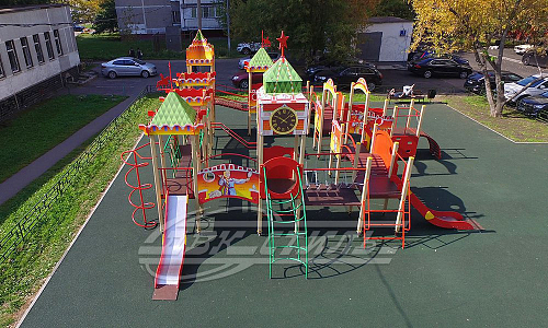 Игровой комплекс Г-25 "Кремль".  �7